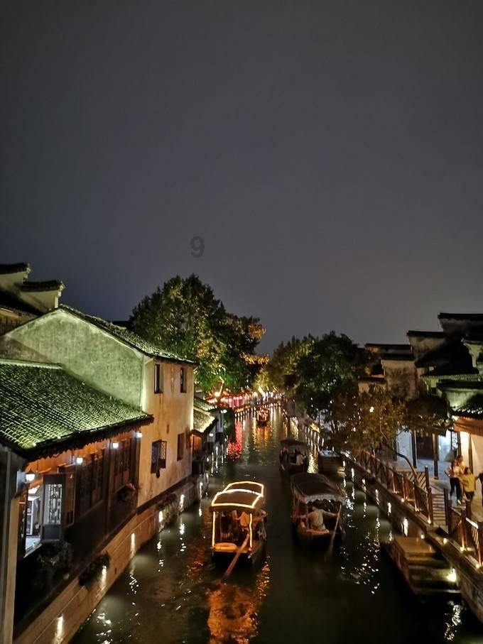 汽车弯道漂移