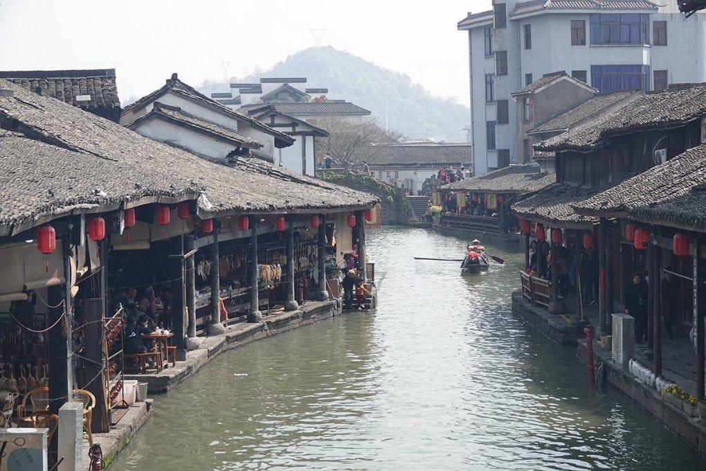 山东鲁西南医院院长宣布绝食以减少欠薪愧疚，院方称属实，当地卫健局回应